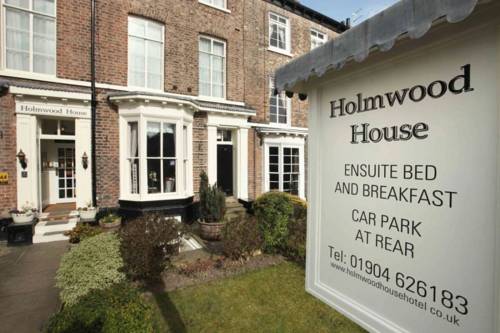 Holmwood House Guest Accommodation reception